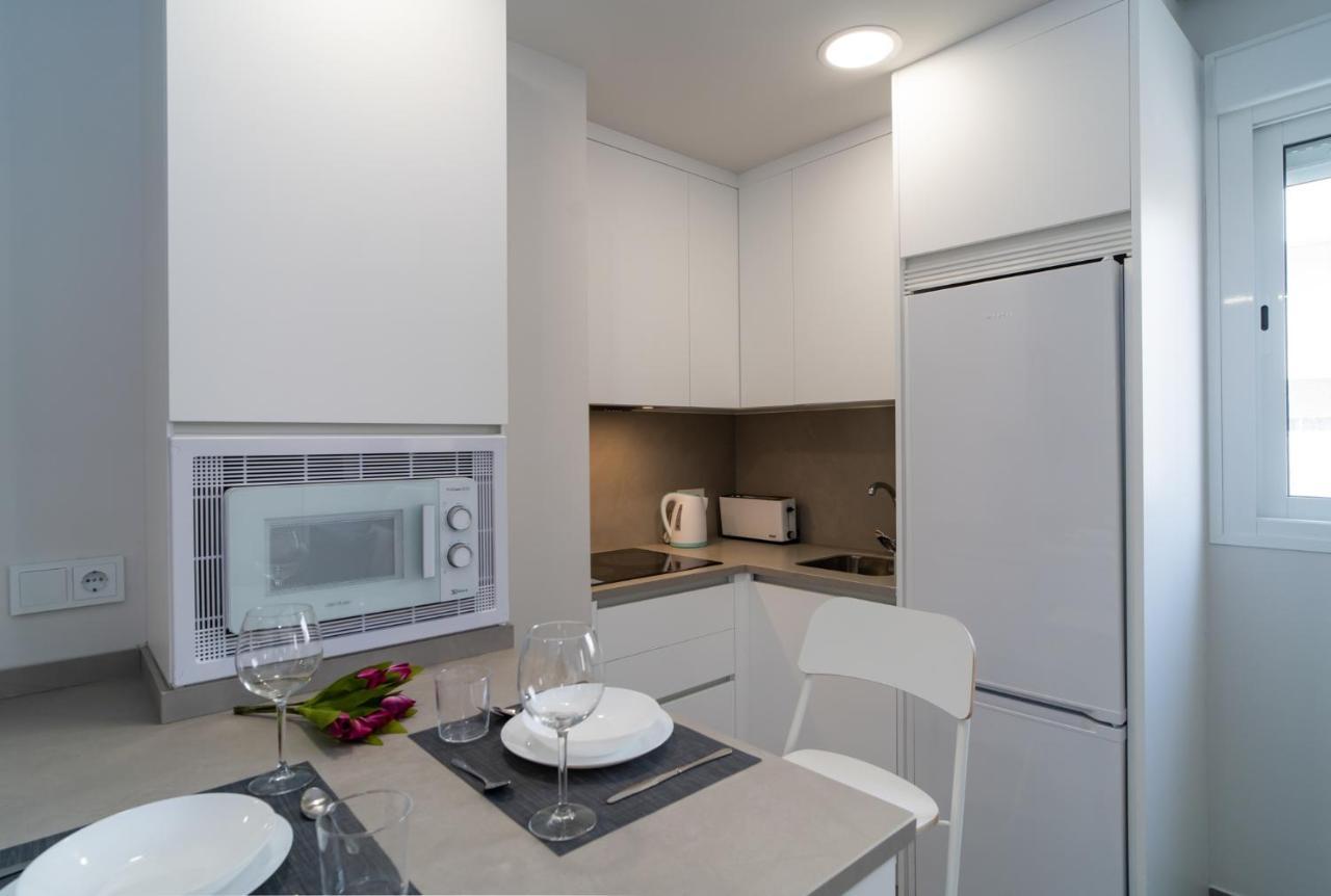 Apartamento Aac - Muy Cómodo Y Bien Comunicado, A 1,3km Del Centro